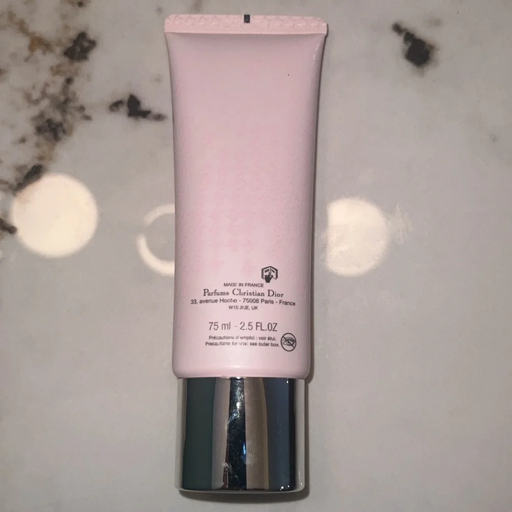 Dior Embroidered Pouch and Miss Dior Shower Milk/Rose Sorbet Body Gel set - Picture 6 of 8